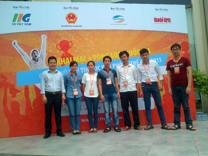 Đội tuyển sinh viên khoa Công nghệ thông tin trường đại học sư phạm kỹ thuật Nam Định tham gia cuộc thi MOS 2015