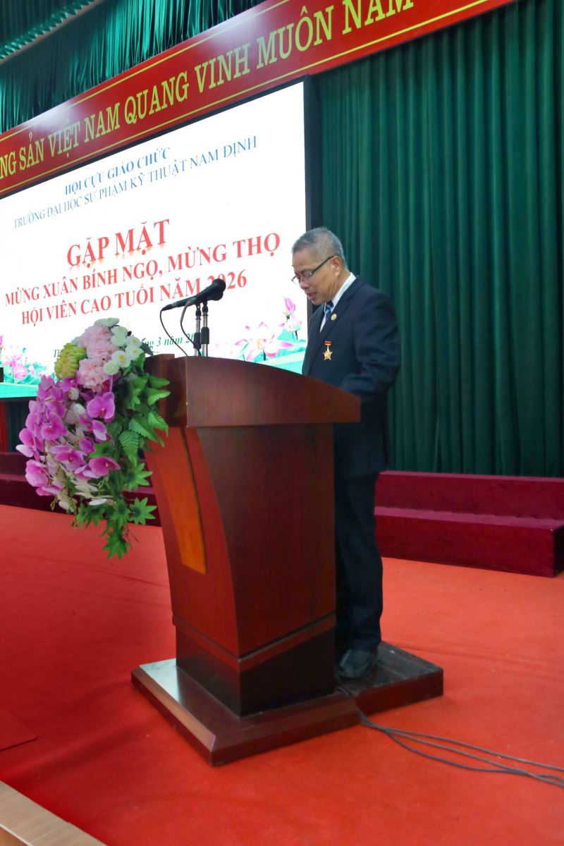 Hội Cựu giáo chức ĐH SPKT Nam Định gặp mặt mừng Xuân, mừng thọ 2026