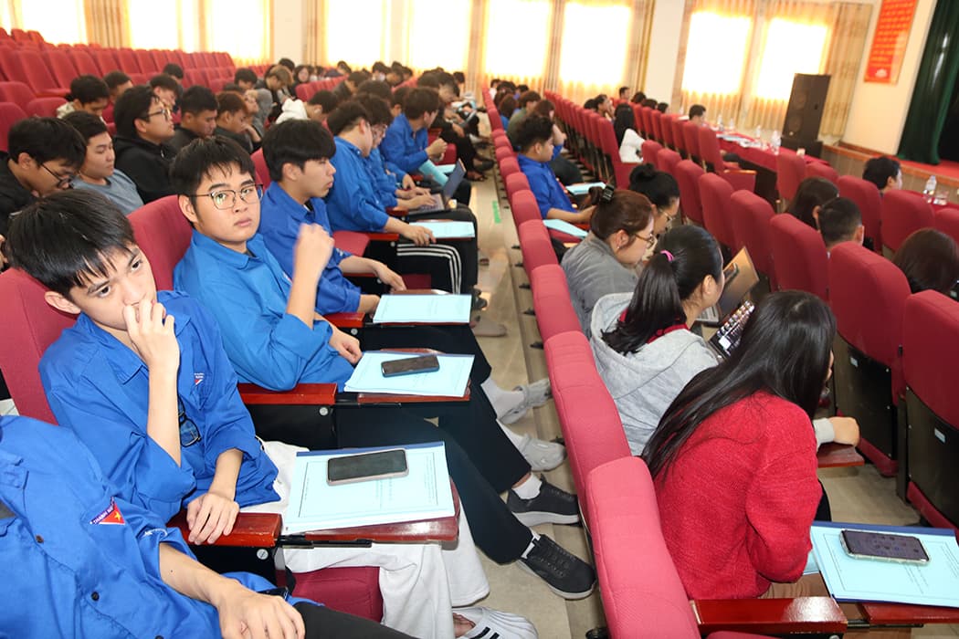 Hội nghị tập huấn “Khởi nghiệp sáng tạo – Định hướng kỹ năng khởi nghiệp cho sinh viên”