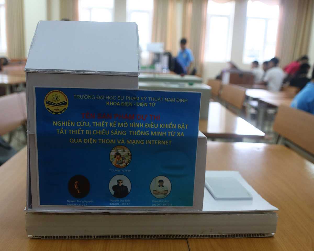 42 mô hình tranh tài tại Vòng sơ khảo Hội thi Sáng tạo kỹ thuật Khoa Điện - Điện tử lần thứ XIV